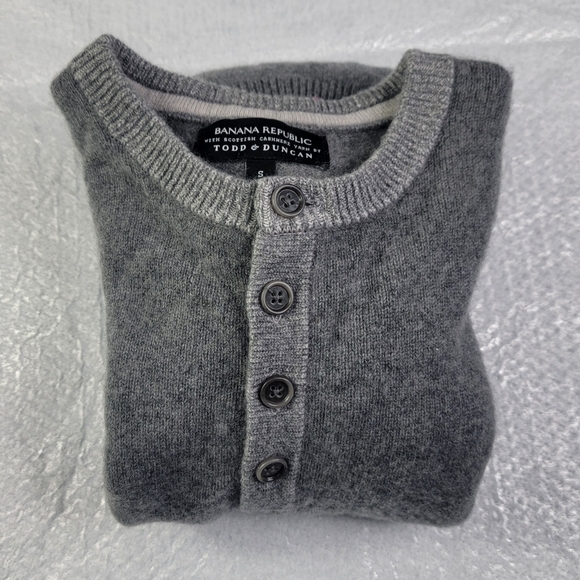 Banana Republic Mens Todd & Duncan 100% Scottish Cashmere Gray Sweater Sz Small - Picture 11 of 13